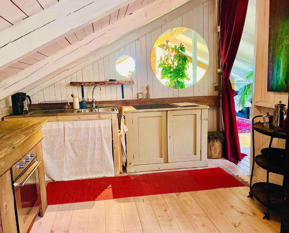 Romantic Spa Villa With Fireplace By The Lake Stjarnsund Eksteriør bilde