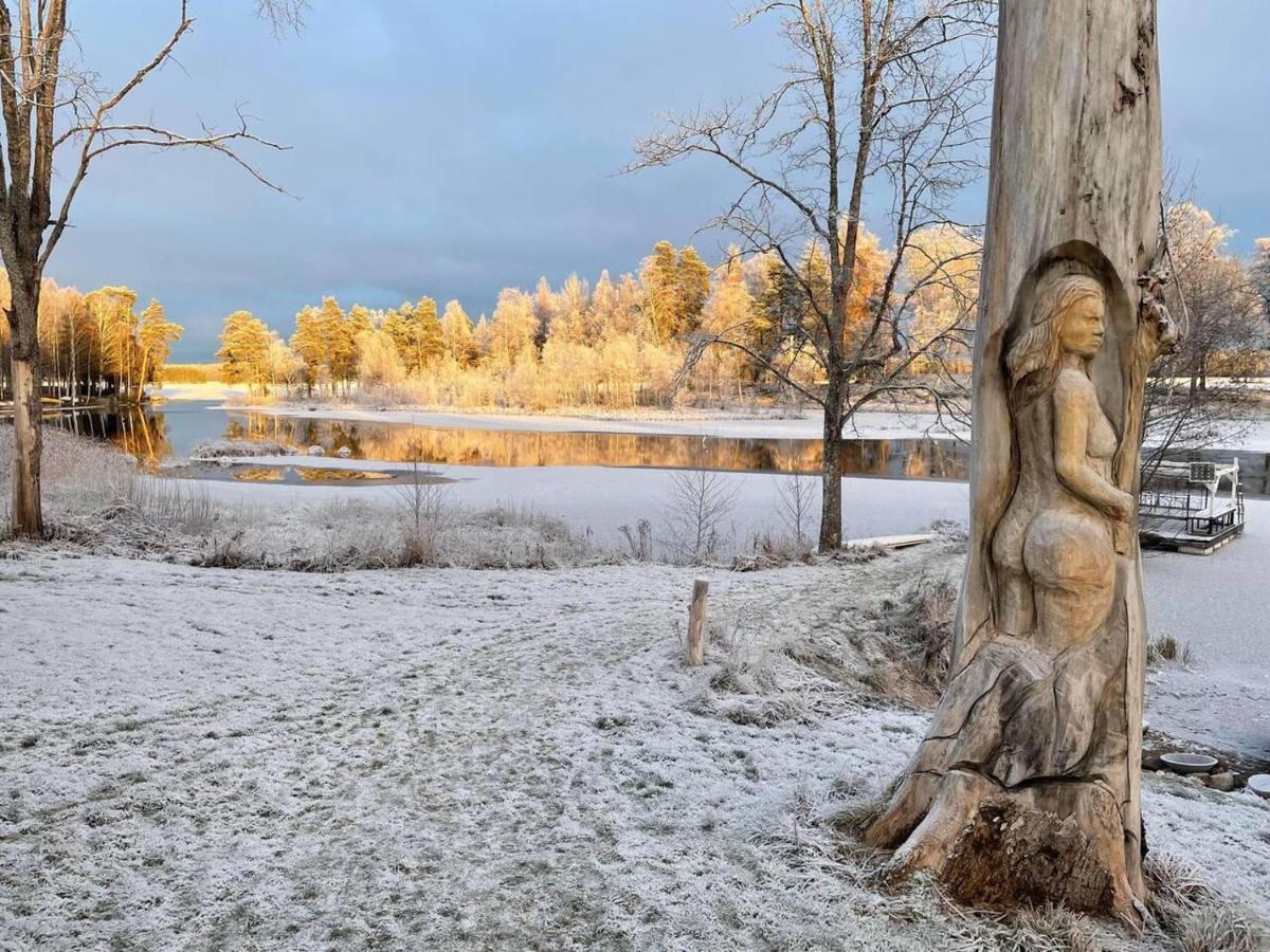 Romantic Spa Villa With Fireplace By The Lake Stjarnsund Eksteriør bilde